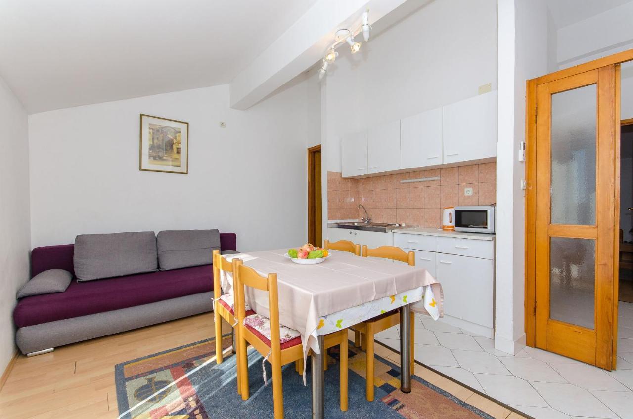 Apartments Zoran Drvenik  Exterior photo